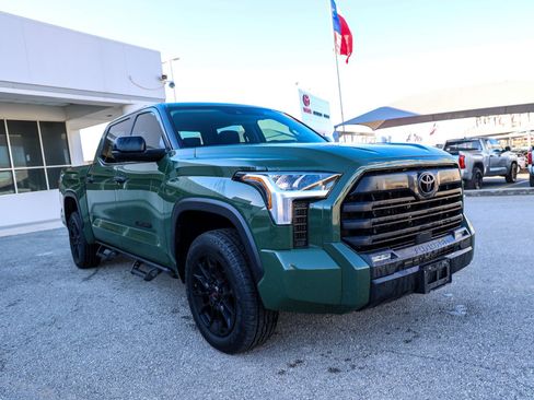 Used 2023 Toyota Tundra SR5 image 5