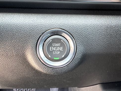 New 2026 GMC Terrain Elevation w/ Technology Package II AWD/4WD image 33