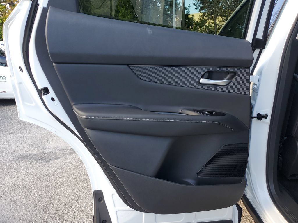 New 2026 Nissan Murano SL AWD/4WD image 18