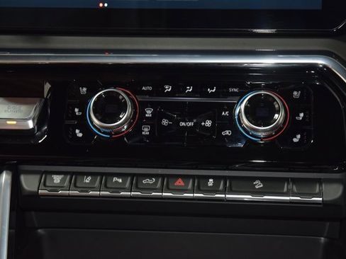 Used 2024 GMC Sierra 2500 Denali Ultimate w/ Max Trailering Package image 31