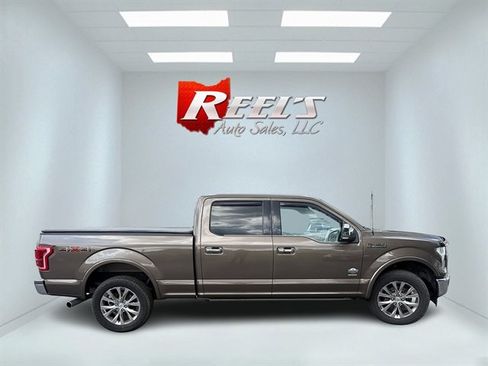 Used 2017 Ford F150 King Ranch w/ Equipment Group 601A Luxury AWD/4WD image 9