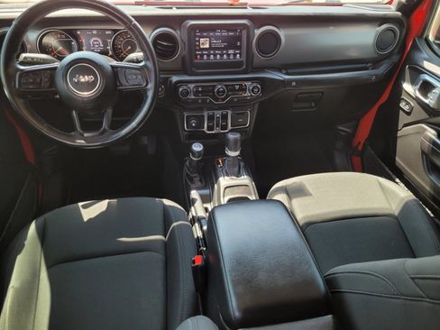 Used 2021 Jeep Gladiator Sport AWD/4WD image 16
