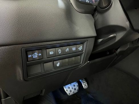 Used 2024 Toyota Tundra Limited w/ TRD Off-Road Package image 15