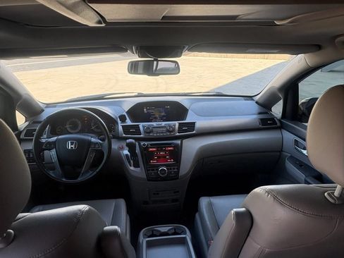 Used 2015 Honda Odyssey Touring image 11