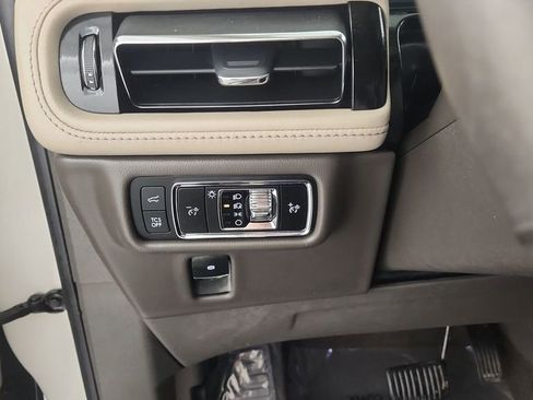 Used 2023 Lincoln Nautilus Reserve w/ Equipment Group 201A image 26