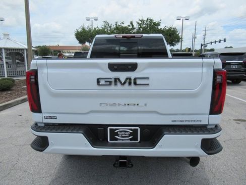 New 2026 GMC Sierra 2500 Denali Ultimate AWD/4WD image 6