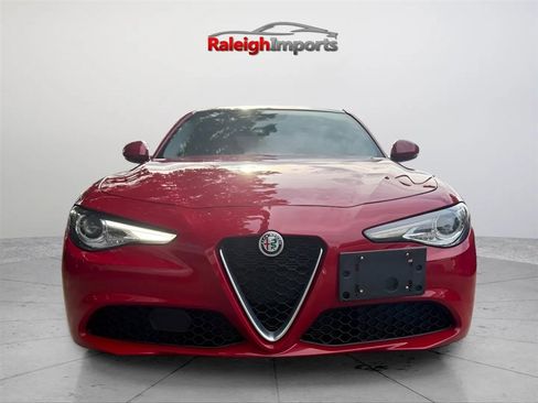Used 2019 Alfa Romeo Giulia AWD image 20