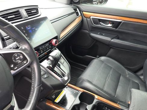Used 2020 Honda CR-V Touring image 21