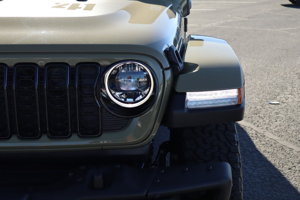 Used 2025 Jeep Wrangler Unlimited Sport S 4xe AWD/4WD image 8