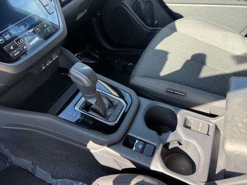 Used 2025 Subaru Forester Premium AWD/4WD image 13