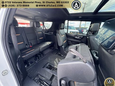 Used 2021 GMC Yukon XL AT4 w/ Rear Media and Nav Package AWD/4WD image 15