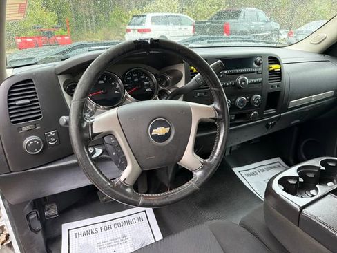 Used 2011 Chevrolet Silverado 3500 LT w/ Snow Plow Prep Package AWD/4WD image 14