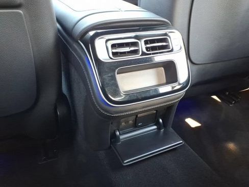 Certified 2022 Mercedes-Benz S 500 4MATIC image 19