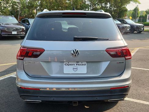Used 2021 Volkswagen Tiguan SEL AWD/4WD image 5