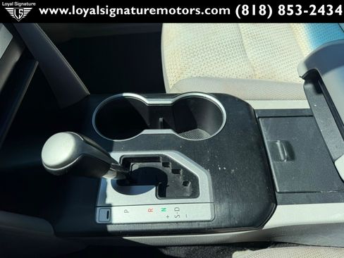 Used 2012 Toyota Camry LE FWD image 26