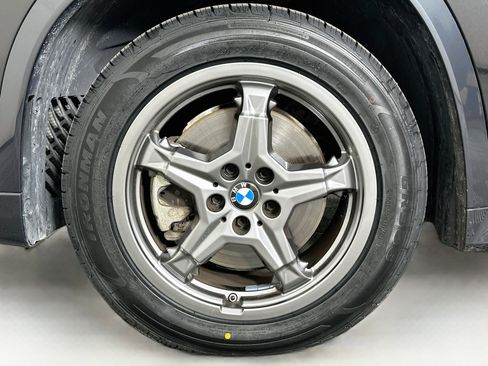 Used 2025 BMW X1 xDrive28i w/ Convenience Package AWD/4WD image 11