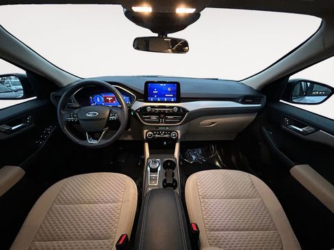 Used 2020 Ford Escape SE Sport image 13