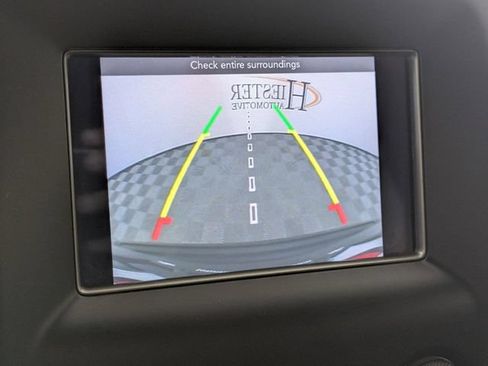 Used 2019 Jeep Grand Cherokee Laredo RWD image 20
