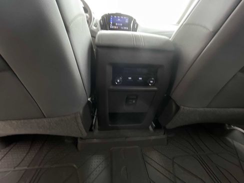 Certified 2020 Chevrolet Traverse LT w/ LPO, Floor Liner Package image 20