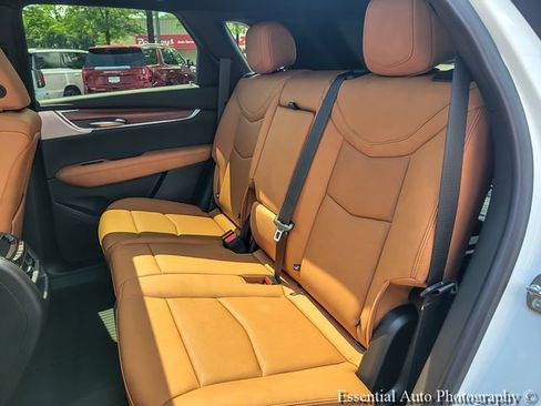 New 2026 Cadillac XT5 Premium Luxury w/ Driver Assist Package AWD/4WD image 19