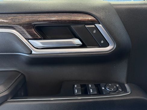Certified 2024 GMC Sierra 1500 Elevation image 23