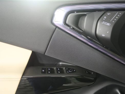 Certified 2025 BMW X3 M50 image 8