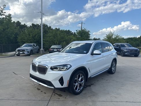 Used 2022 BMW X3 xDrive30i w/ Premium Package 2 image 1