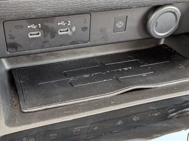 Used 2025 Mitsubishi Outlander SEL AWD/4WD image 25
