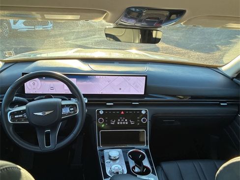 Used 2025 Genesis GV80 2.5T Standard image 19
