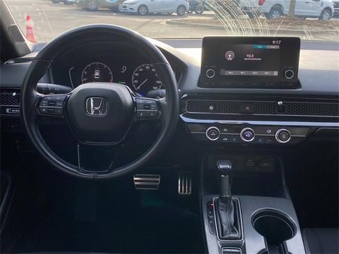 Used 2024 Honda Civic Sport image 8