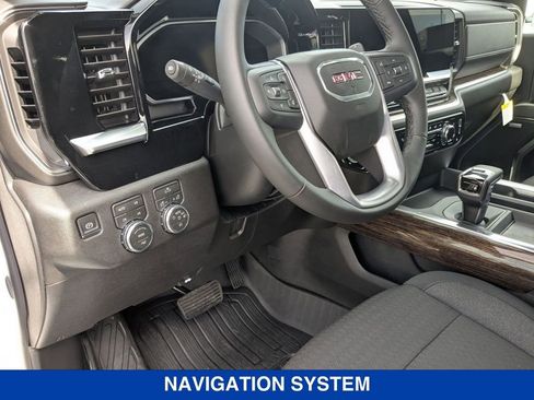 New 2026 GMC Sierra 1500 Elevation image 16