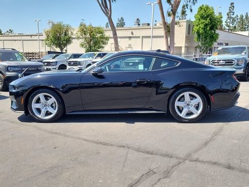 Used 2026 Ford Mustang Coupe RWD image 26