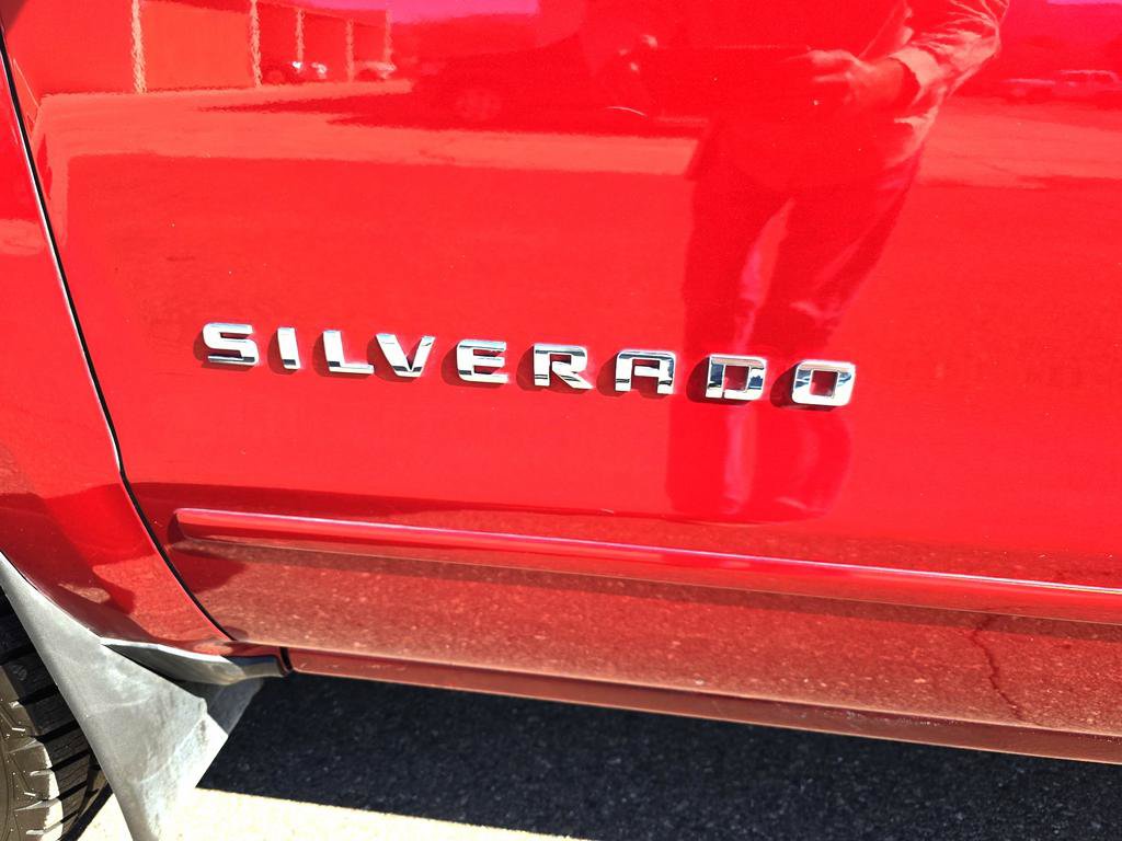 Used 2018 Chevrolet Silverado 1500 LT w/ All Star Edition AWD/4WD image 33