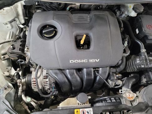 Used 2017 Kia Forte LX FWD image 30