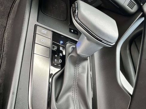 Certified 2026 Hyundai Elantra Sport FWD image 18