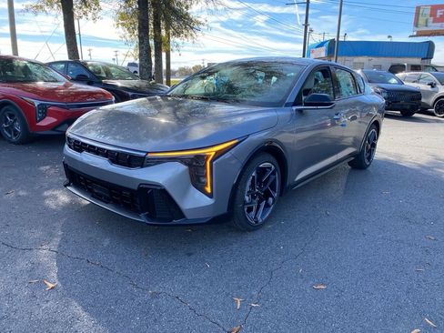 New 2025 Kia K4 GT-Line w/ GT-Line Premium Package image 3