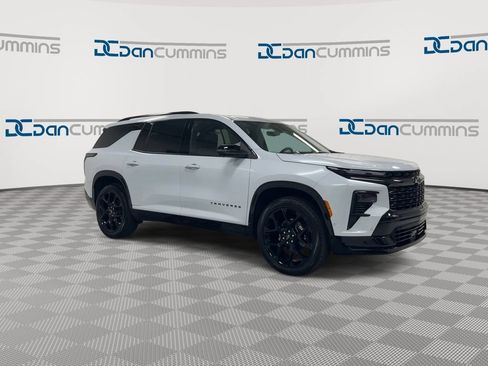 New 2026 Chevrolet Traverse RS w/ LPO, Floor Liner Package AWD/4WD image 2
