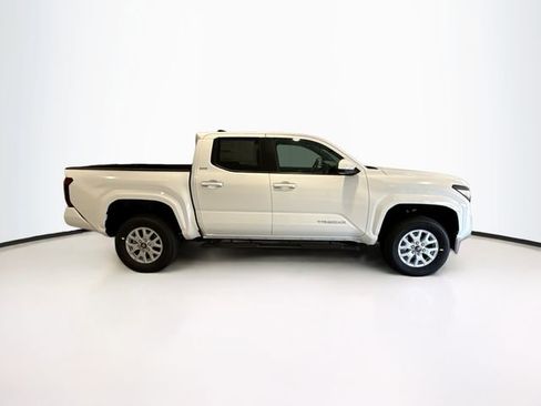New 2025 Toyota Tacoma SR5 image 7