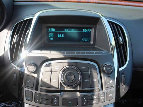 Used 2011 Buick LaCrosse CXL AWD/4WD image 19