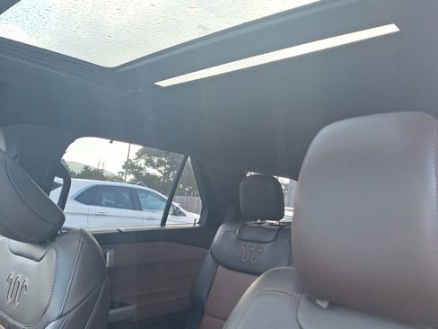 Used 2023 Ford Explorer King Ranch AWD/4WD image 17