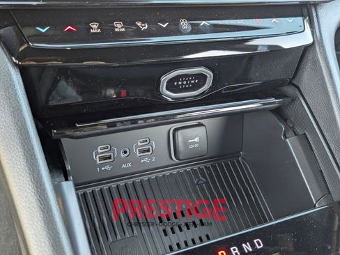 New 2026 Jeep Grand Cherokee Altitude AWD/4WD image 19