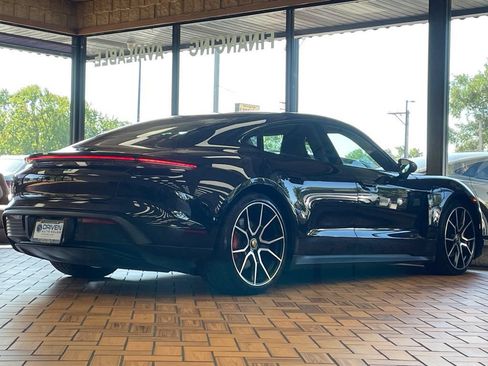 Used 2024 Porsche Taycan 4S w/ Technology Package (P6F) AWD/4WD image 15