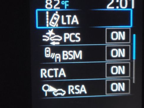 Used 2024 Toyota Sienna LE FWD image 24