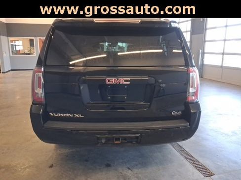 Used 2018 GMC Yukon XL SLT w/ Open Road Package image 7