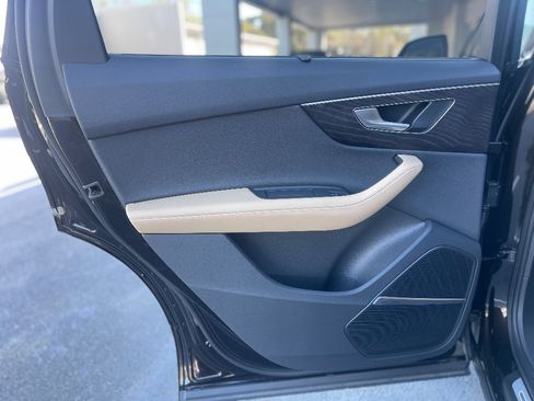 New 2026 Audi Q7 Premium Plus image 36