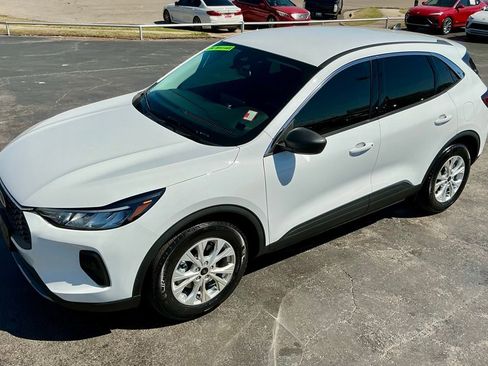 Used 2024 Ford Escape Active w/ Tech Pack #1 FWD image 5