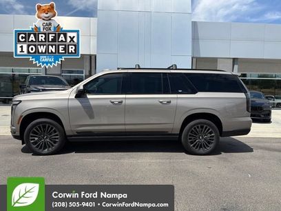 Used 2025 Cadillac Escalade ESV Sport Platinum w/ LPO, Floor Liner Package
