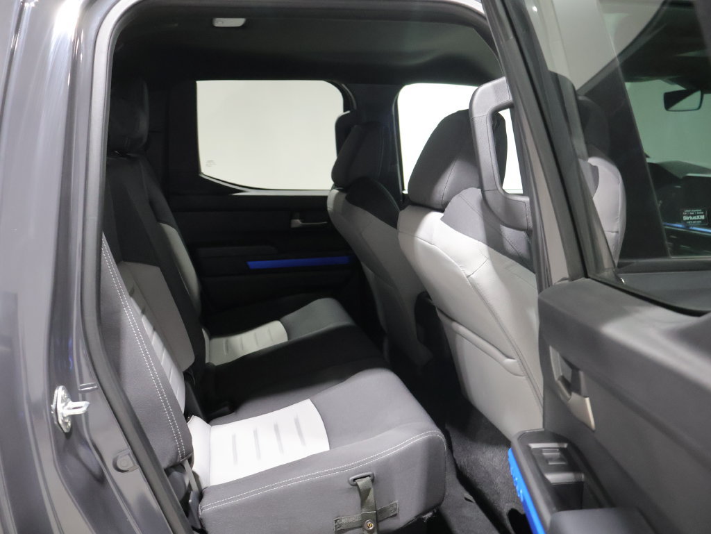 Used 2025 Toyota Tacoma TRD Sport AWD/4WD image 20