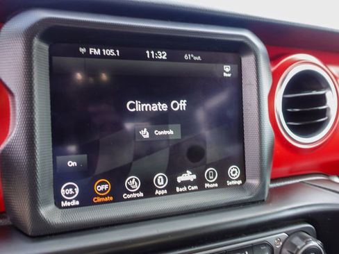 Used 2021 Jeep Gladiator Rubicon image 18