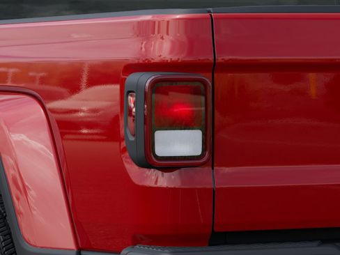 New 2025 Jeep Gladiator Sport image 45